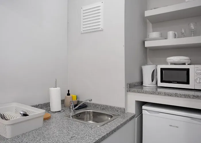 Familia Doria Nobrega T0 Funchal (Madeira)